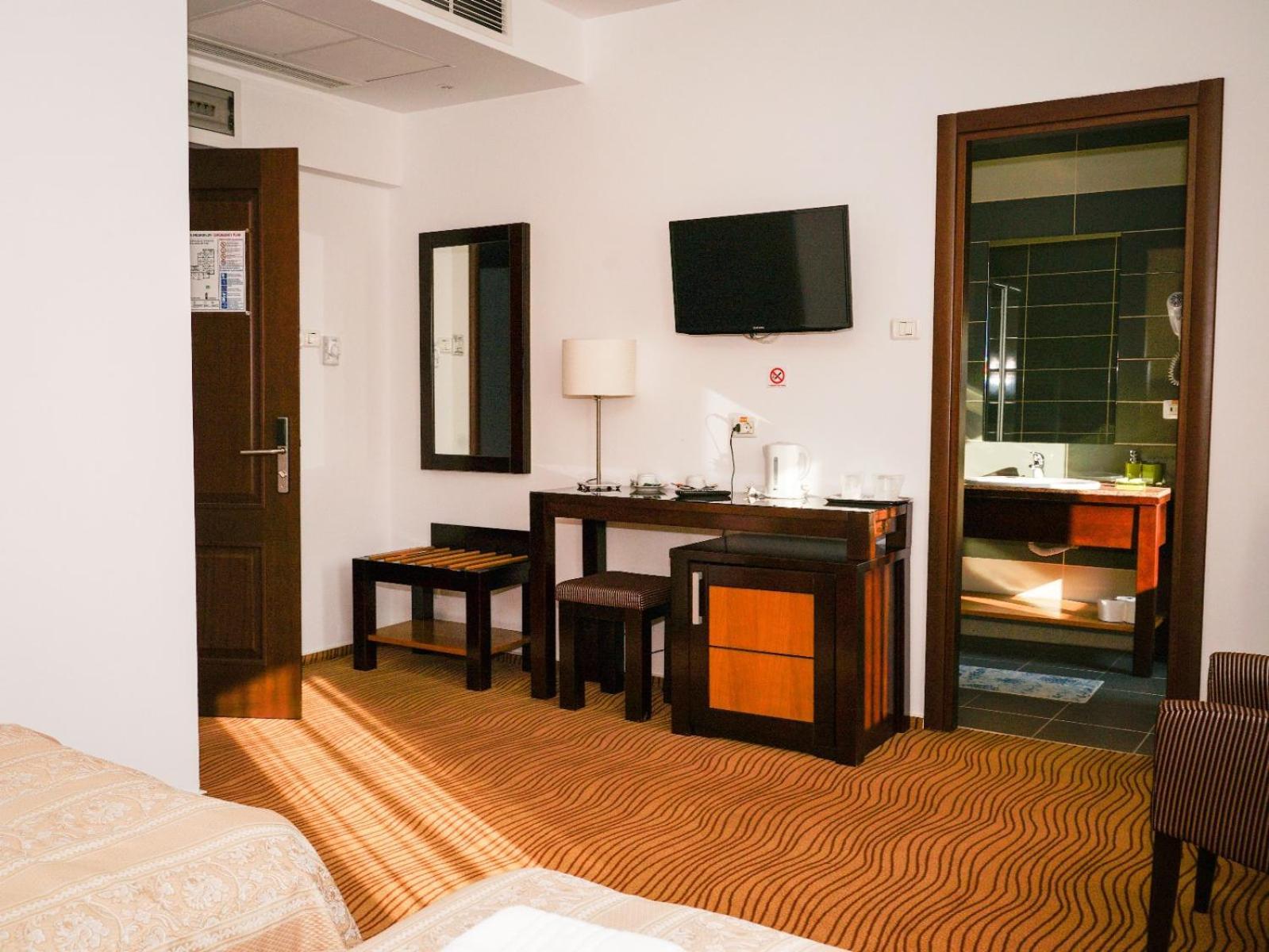 Hotel Criss Bucharest Luaran gambar
